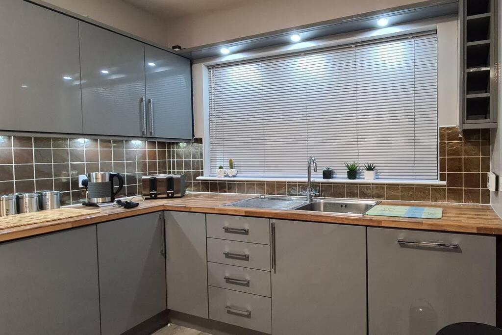 Millhouse Cottage A Luxury 3 Bed Bungalow Antrim Bagian luar foto